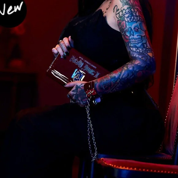 FATALLY YOURS II WRIST CUFF CLUTCH - Picture 2 of 5